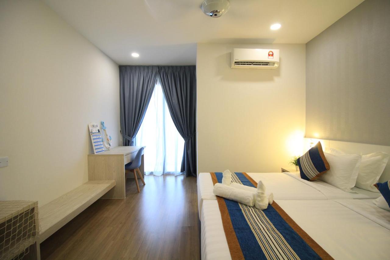 Tropical Villa Service Suite By Nn Seri Kembangan Room photo